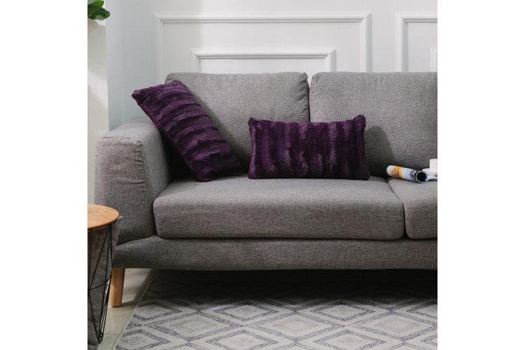 Throw pillows for online purple couch